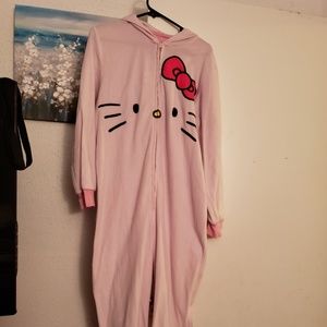 Hello kitty Pajamas XL